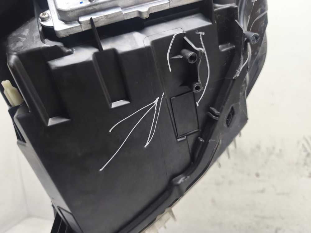 PHARE DROIT PEUGEOT - Vue 4